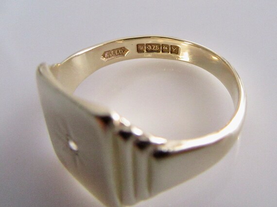 Vintage 9ct Gold Diamond Signet Ring - image 10