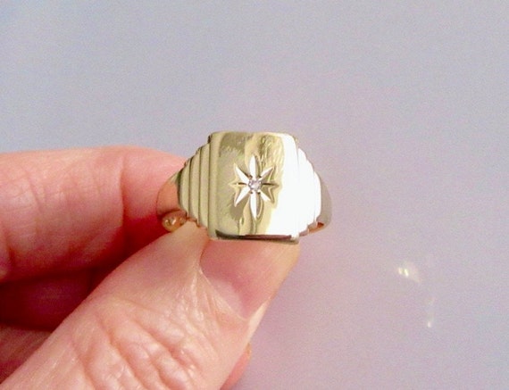 Vintage 9ct Gold Diamond Signet Ring - image 3