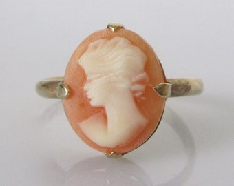 9ct Yellow Gold Cameo Shell Vintage Signet Ring