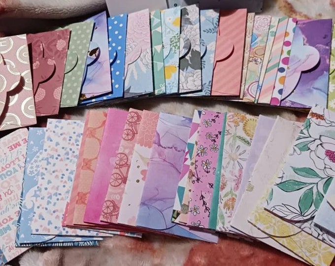 Mixed Lot Small Tuck-in Envelopes with Blank White Cards Closes by tucking in Tab