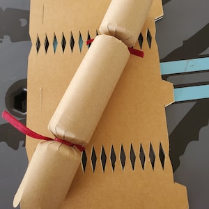 Cracker sfusi Bonbon Poppers Kraft, bianco, avorio, grigio, rosa o nero SOLO CARTA Kit fai da te per cracker Crea il tuo artigianato