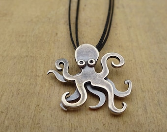 Sterling silver kinetic octopus pendant