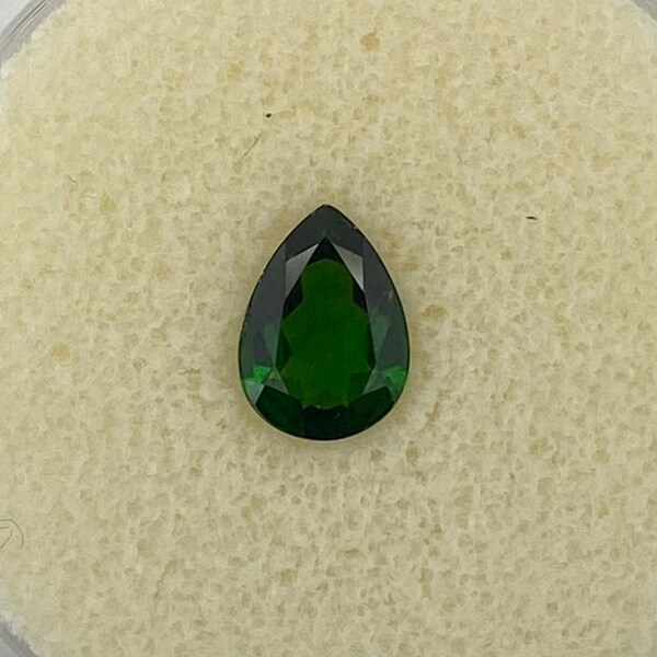 Beautiful Genuine 11x9 Pear Shape Chrome Diopside 2.25 Carats SI2 Eye Clean Loose Gemstone