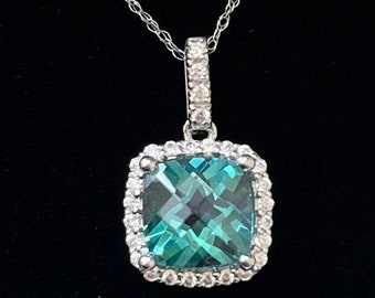 Schönes Echtes Kissen Teal Topaz 2.78 Karat SI Eye Clean & Weißer Zirkon Halo Anhänger Set In Sterling Silber Mit 18 "Kette Enthalten