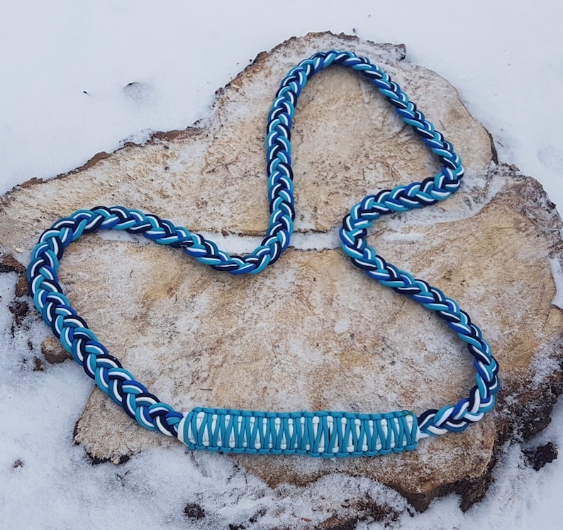 Paracord Neck Rope Cordeo for Bridleless Riding Handmade Equestrian Tack Blue and White Neck Rope