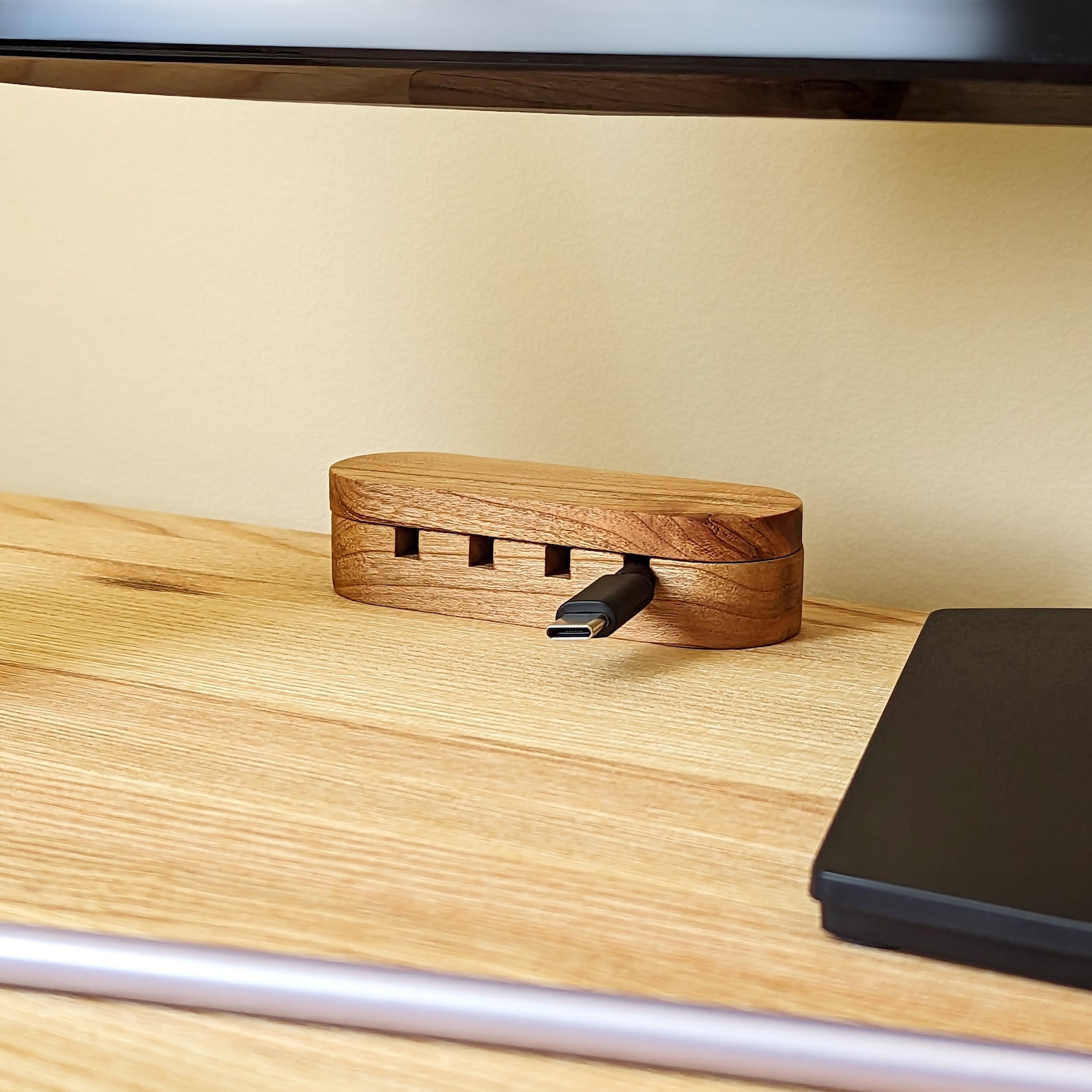 Wooden Cable Holder Mahogany Walnut Cherry