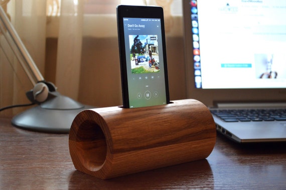phone speaker wood