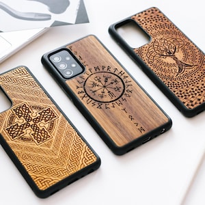 Funda de madera auténtica con temática celta para Samsung Serie A: A16, A06/A55, A35, A25, A15/A54, A34, A24, A14, A04/A73, A53, A33, A23 y más