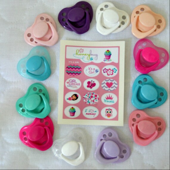 magnetic pacifiers
