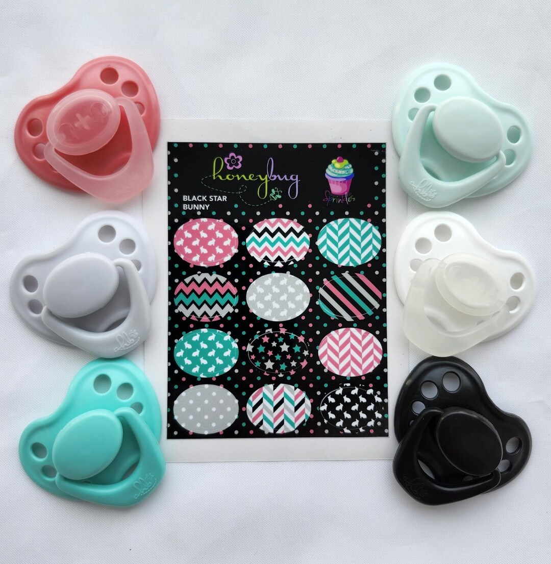 Confezione da ciucci magnetici Honeybug Sweetheart Reborn Doll