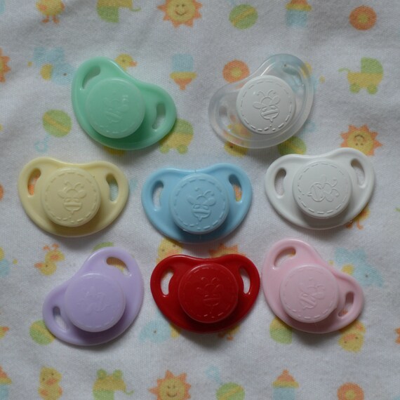 Honeybug MICRO preemie Magnetic Pacifier reborn doll Bitty YELLOW micropreemie