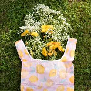 Painted Lemons Reusable Bag, Grocery Bag, Foldable Bag, Grocery Tote, Shopping Bag, eco-friendly, Foldable Pouch, Farmers Market Bag