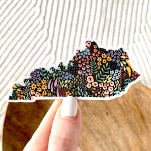 Kentucky Floral State Sticker, 3.5x1.5in.