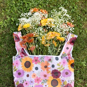 Rainbow Garden Reusable Bag, Grocery Bag, Foldable Bag, Grocery Tote, Shopping Bag, eco-friendly, Foldable Pouch, Farmers Market Bag