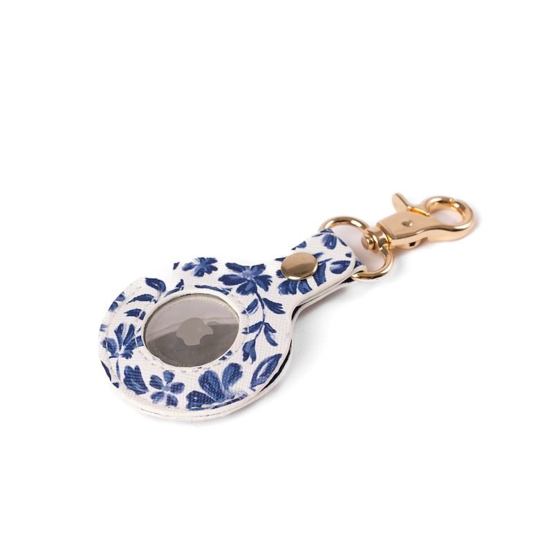Floral AirTag Keychains 7- Porcelain Floral