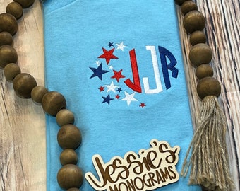 Chemise monogramme étoiles patriotiques, t-shirt avec initiales personnalisées