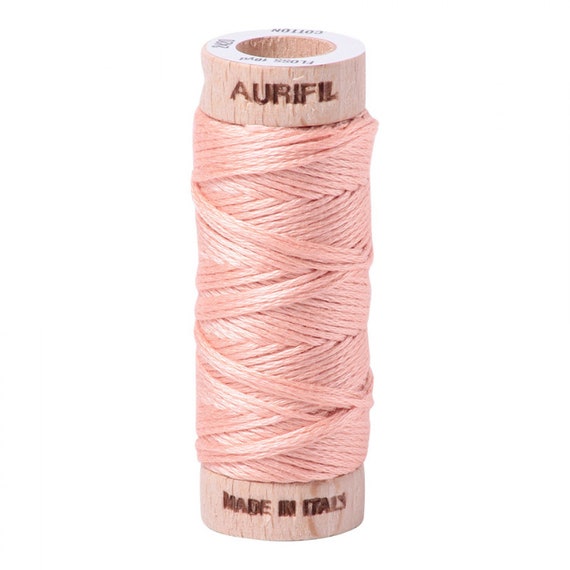 2420 Aurifil - Peachy Pink 2420 Aurifil - Peachy Pink