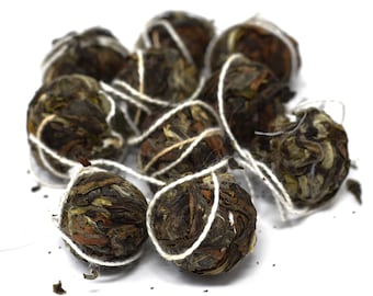 2025 Darjeeling Dragon White Pearls
