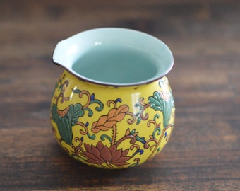 Yellow Flower Porcelain Gong Dao Bei/ Cha Hai / Fairness Pitcher 180ml
