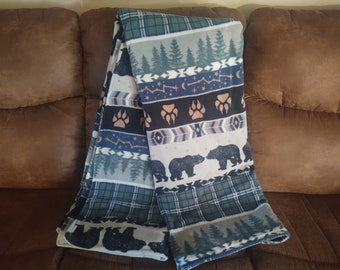 Fleece Blanket, Aztec Bear Fleece Bo Blanket, Bear Fleece, Aztec Blanket, Tribal Fleece, Tribal Blanket, Wildlife Throw, Bear Paw Prints