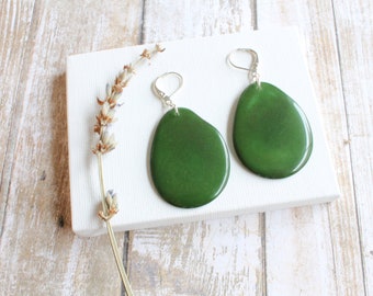 green earrings, Tagua earrings, Gift ideas, Valentine's gift day, Boho earrings, Gift women, Hippie jewelry, Ecofriendly Jewelry, Vegan