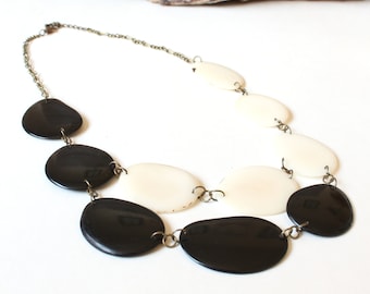 Black and white necklace, Valentine's day gift, Tagua necklace, Gift ideas, Boho necklace, Vegan jewelry, Beaded jewelry, Fair trade jewelry
