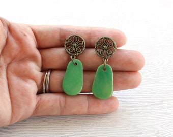 Green tagua nut earrings, Tagua Earrings, Handmade Gift for mom, Wife-Girlfriend gift ideas, Brown earrings, Boho Jewelry, boho earrings