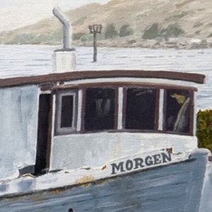May include: A white wooden boat with a brown roof and a large window. The boat has a black chimney and the word "MORGEN" written on the side.