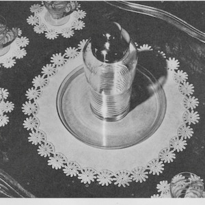 Everyone&#39;s Favorite Daisy Chain Doily Crochet Pattern
