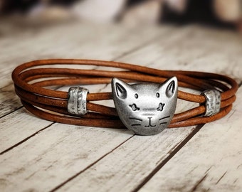 Its a Cat Leather Bracelet - Cat Jewelry - Leather Wrap Bracelet -  Mens Leather Bracelet - Womens Leather Bracelet - Animal Jewelry - Cat