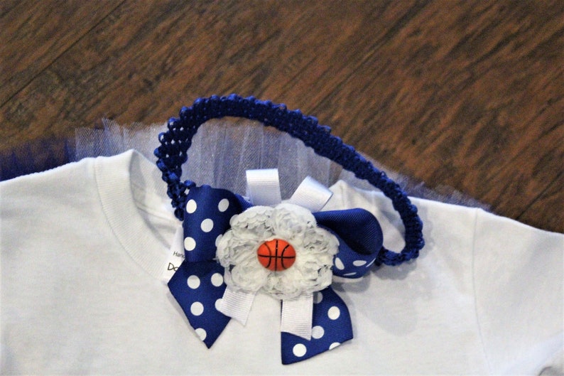 Paw Paw Wildcat outfit blue and white tutu basketball bodysuit mommy/'s Daddy/'s baby shower gift Kentucky Wildcats baby girl outfit
