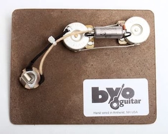Arnés precableado para bajo BYOGuitar Hand Wired
