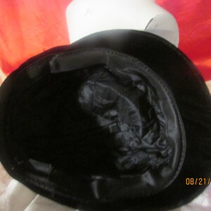 Vintage Ladies Velvet Newsboy Cap Hat Black / Dark Brown image 5