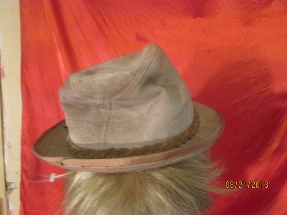 Vintage Suede Mens Hat with Braid & Feather Size S - image 4
