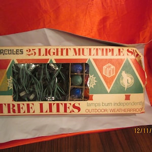 Vintage Hercules 25 Christmas Light Set Indoor/ Outdoor Bulbs Fantastic Condition