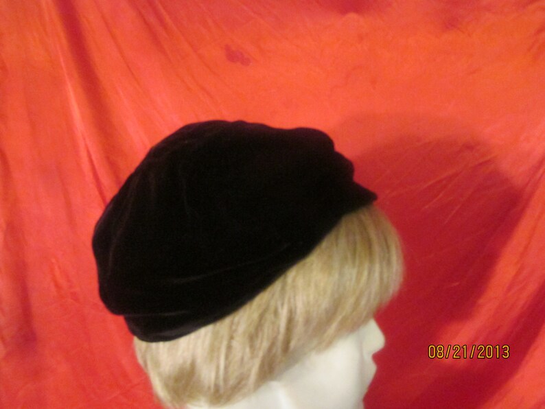 Vintage Ladies Velvet Newsboy Cap Hat Black / Dark Brown image 4