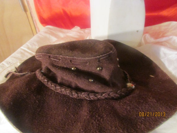 Vintage Brown Suede Hat with Braid Made In Mexico - image 5