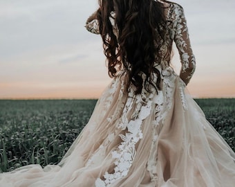 Boho Laced Nude Beige Wedding Dress 