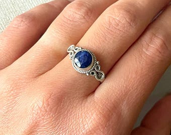 Filigree Lapis Lazuli Sterling Silver Ring, Handmade Vintage Jewelry