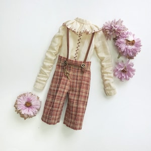 Blythe vintage style outfit - shirt, shorts, socks