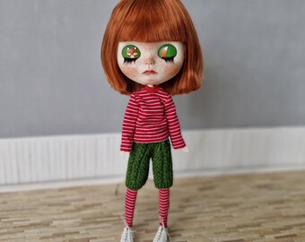 Knitted shorts for Blythe Green