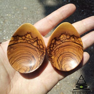 Bethlehem Olive Wood Teardrop Ear Plugs Organic Wooden Handmade Unique Gauges PAIR 10 mm-101 mm 00g-4&quot;