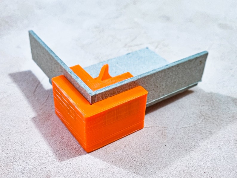 Three-Sided Magnetic Corner Clamps 90-degree, 3d-printed, Mark III image 2