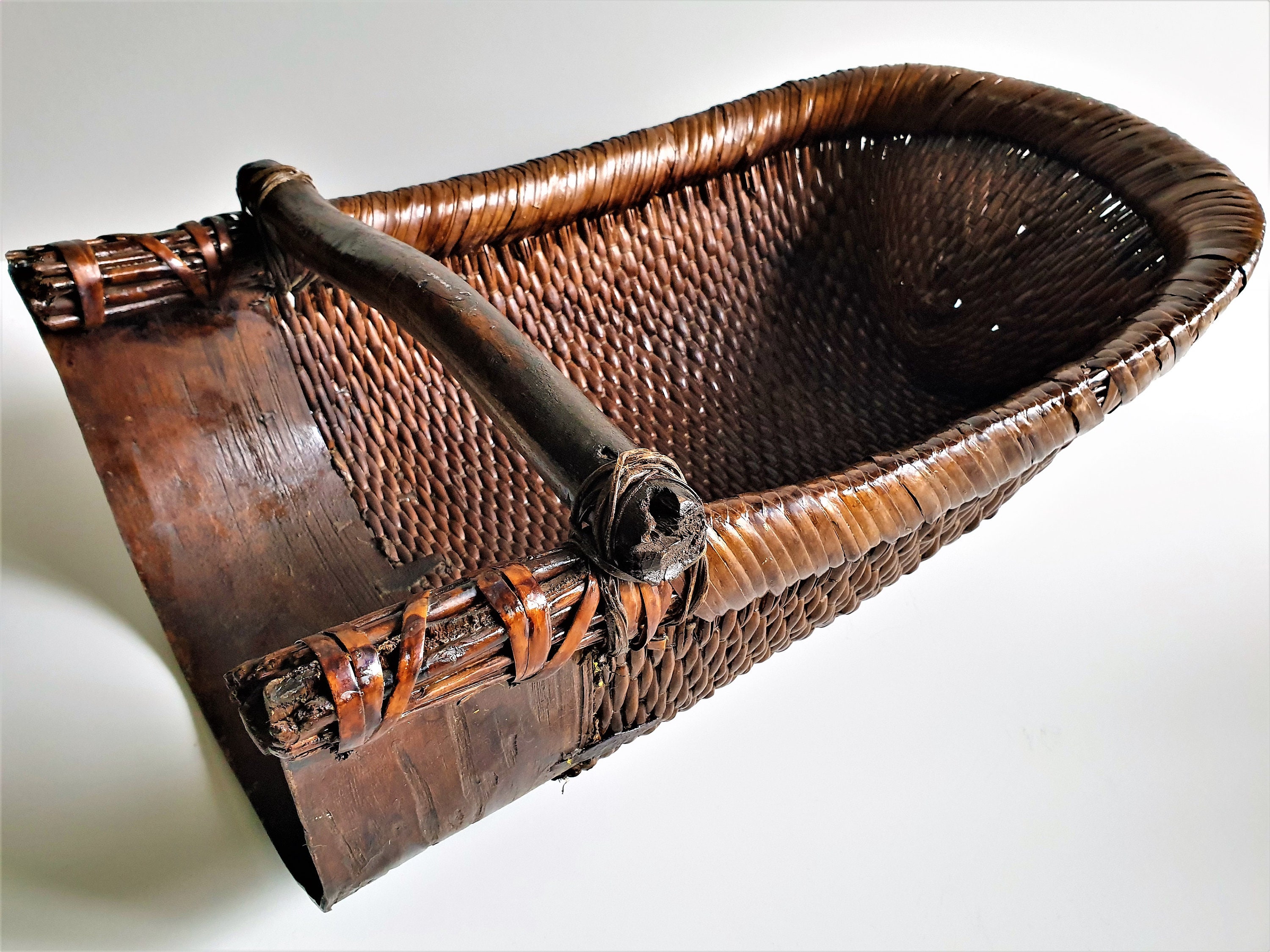 Vintage East Asian Wood Wicker Wrapped Rice Holder with Domed Lid ...