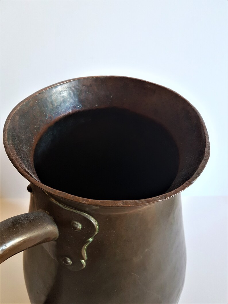 LARGE Antique Solid Copper Pitcher Ewer Hammered Arts & Crafts, Large Antique Hammered Copper