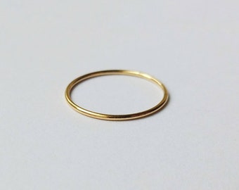 Smooth Gold Nose Ring Pierced Gold Ring, Nose Jewellery - 14K gold filled/ 9ct Gold/ Silver nose ring