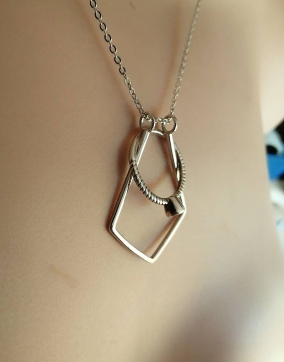 Ring Necklace Ring Holder Necklace For Women Elegant Rhombic Necklace Ring  Pendant Jewelry Gifts : Amazon.co.uk: Fashion