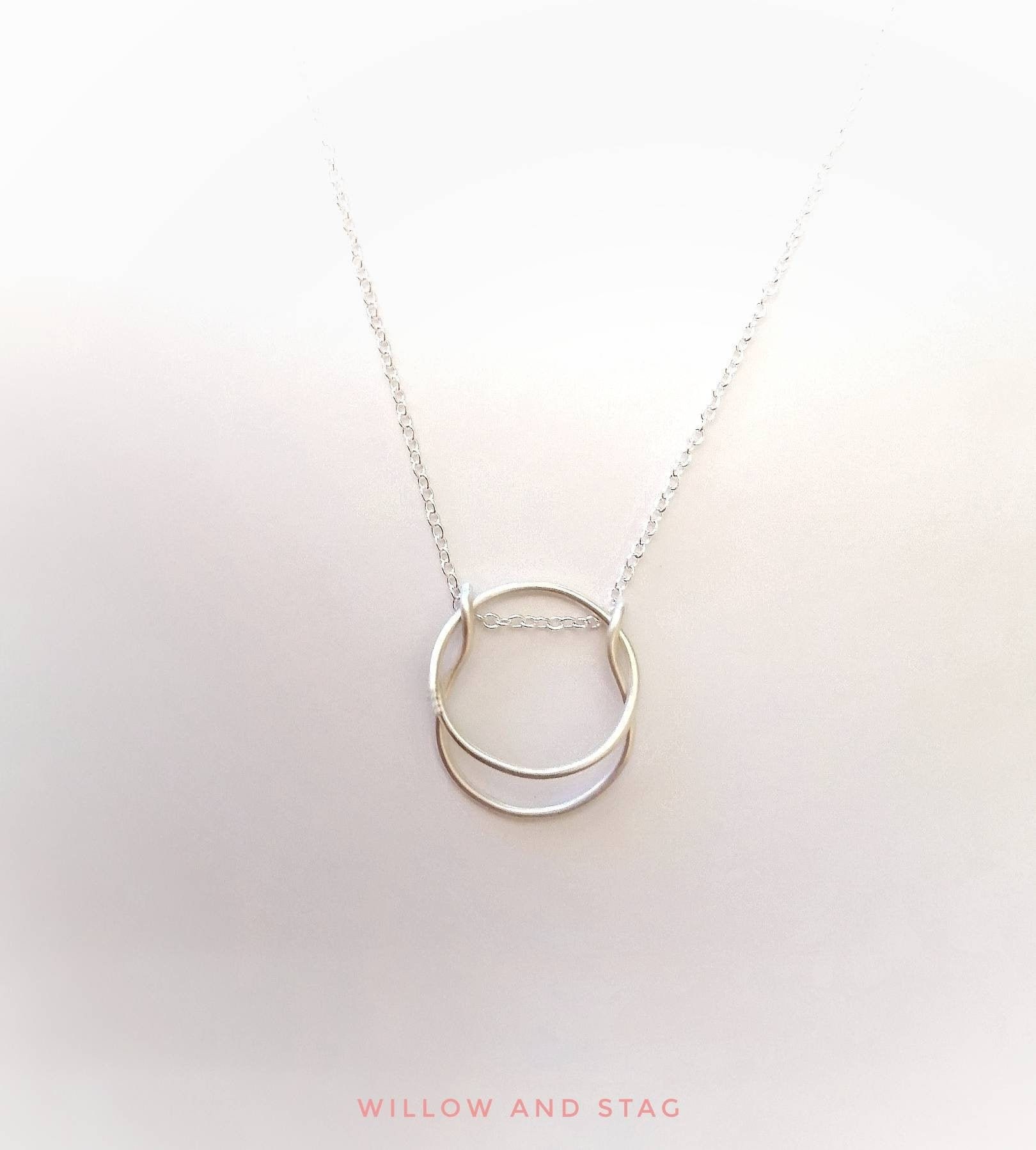 H&m outlet circle necklace