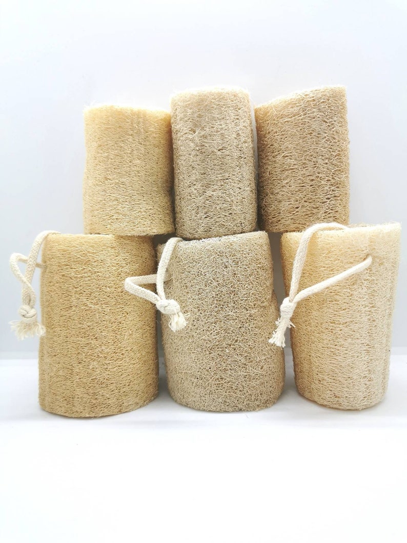 100% Natural Selection of Body Exfoliating Products. Loofahs, Hemp Gloves and Bamboo Body Straps. Suitable for Vegans image 4