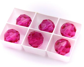 2 Pieces, Swarovski Round Beads, Fuchsia 14mm #5000